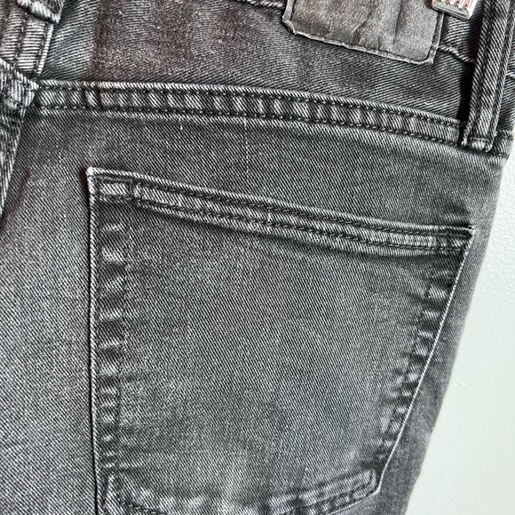 Lady’s Jeans - Picture 2 of 2